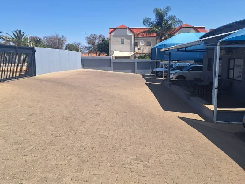 Sole Mandate: Versatile Building in Olympia - Photo 5