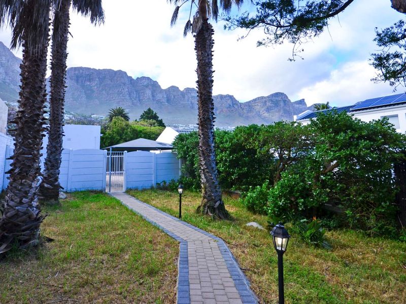 Holiday cottage in Camps Bay in walking distance to the Beach - Photo 1