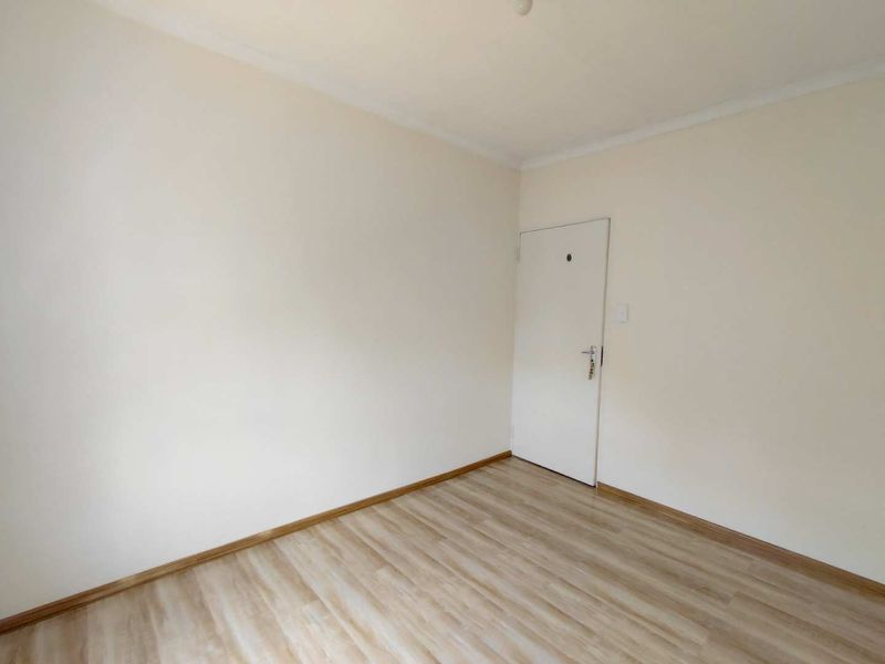 3-Bedroom 1 Bath Home in Witpoortjie - Photo 9