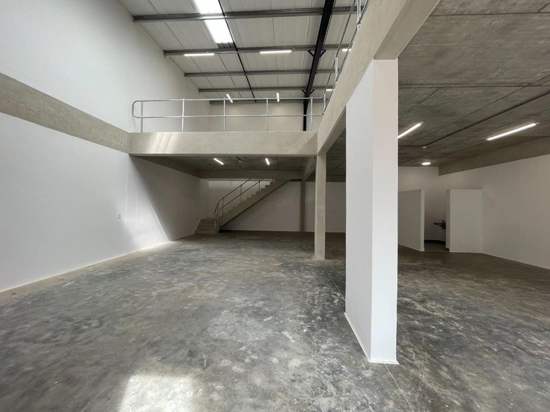 Modern Warehouse / Light Industrial Unit To Let – Innovation Park, Glen Anil - Photo 7