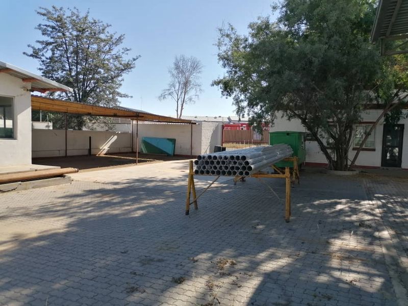 Industrial Facility To Let | Lafrenz | Immediate Occupation - Photo 2