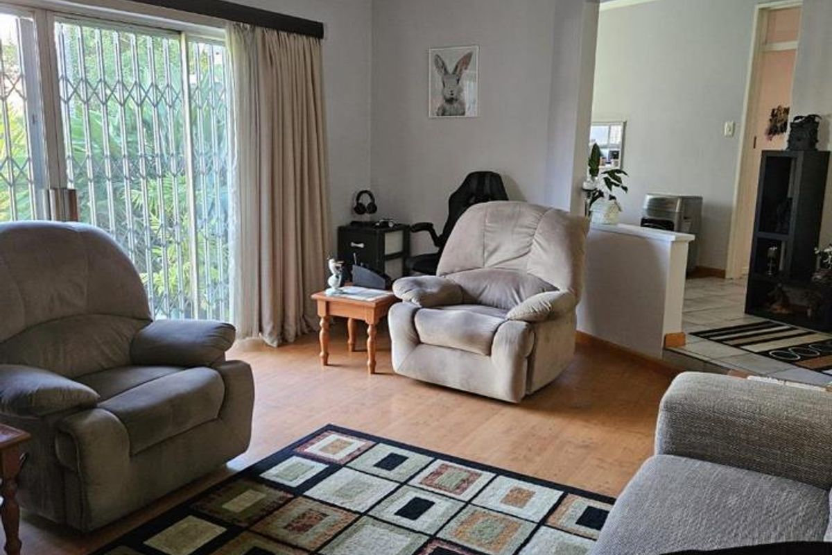 3 Bedroom House for Sale in Randhart - Photo 3