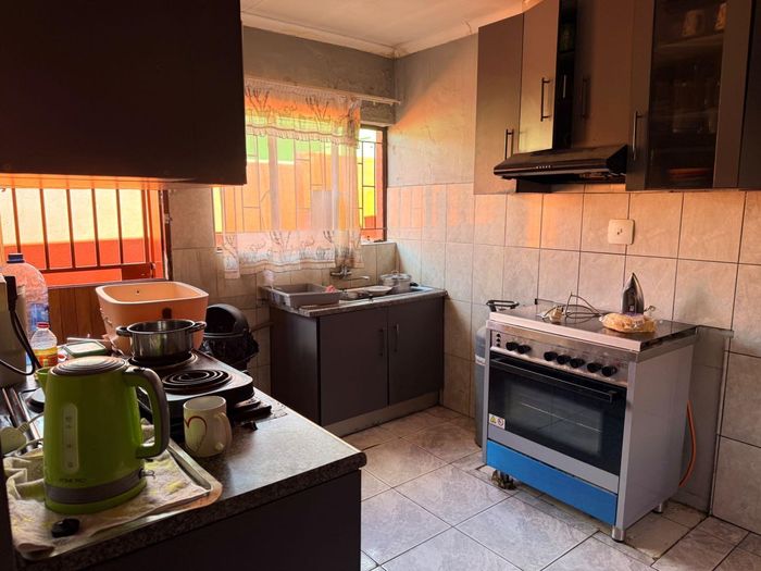 Property #2494579, House For Sale in Katutura