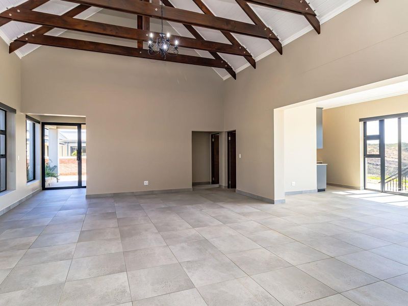 Indulge in coastal elegance at Renosterbos Estate - Photo 10