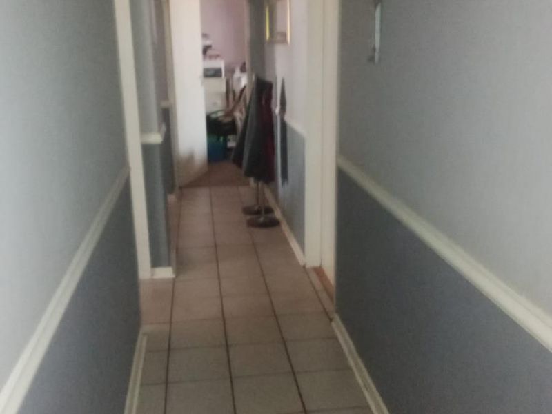FOR SALE: Prime Investment Opportunity in Westdene, Johannesburg - Photo 8