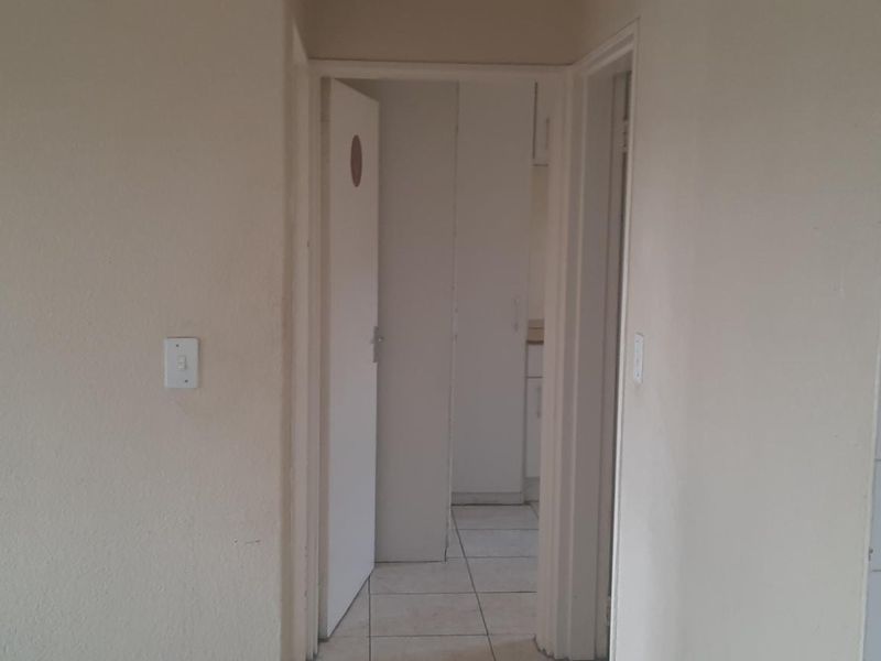 Your New 2BR Home Awaits – Secure, Stylish, and Central! - Photo 5