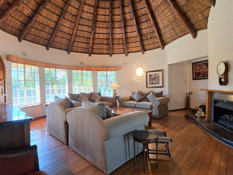 4 Bedroom House for sale in Verwoerdpark Alberton - Photo 3