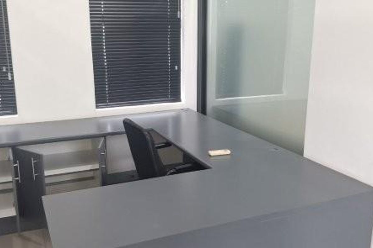 A-Grade Office To Let - Photo 5