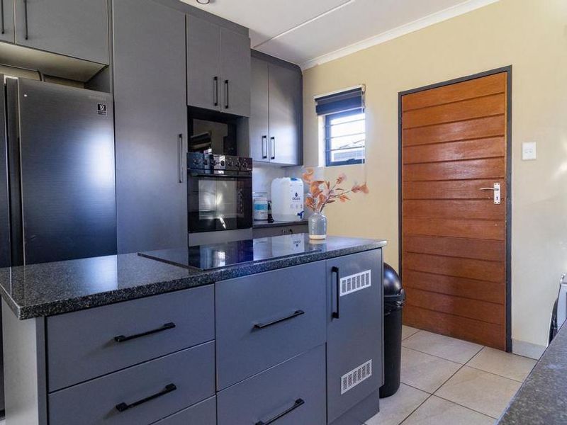 Why not treat your self - Photo 5