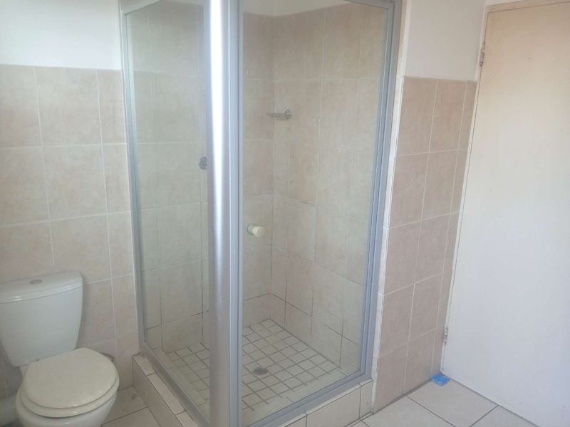 TWO BEDROOM TOWNHOUSE IN PARKRAND - Photo 10