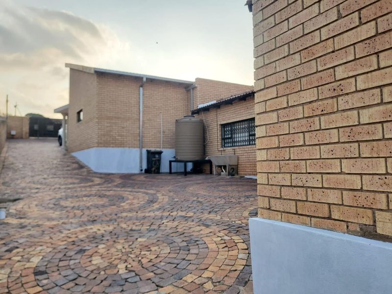 An investment for family life - Photo 3