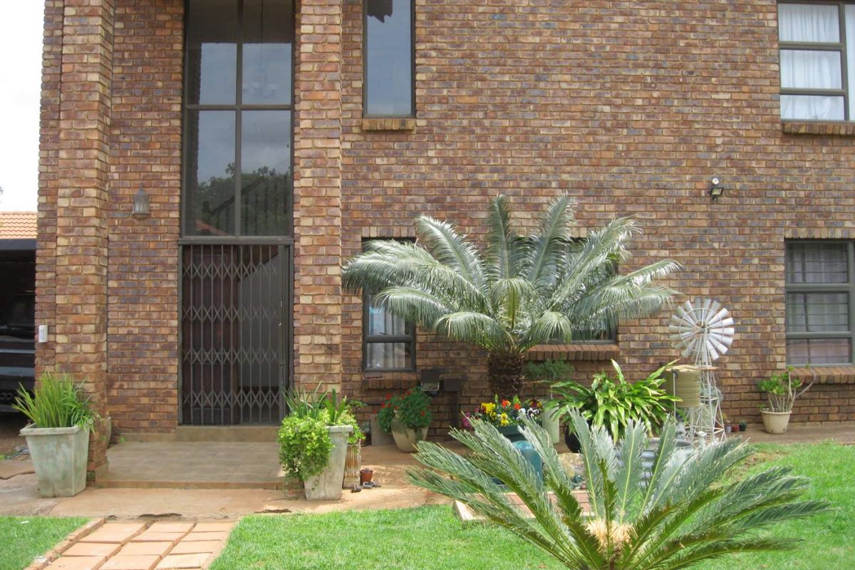 Farm and Lucrative Investment property for a developer at Rietvlei View Estate - Photo 3