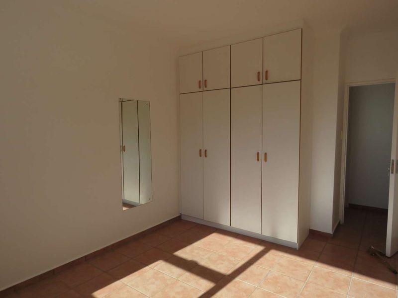 Spacious 4-Bed Unit in Secure Avis Complex – 135m2 of Comfort - Photo 7