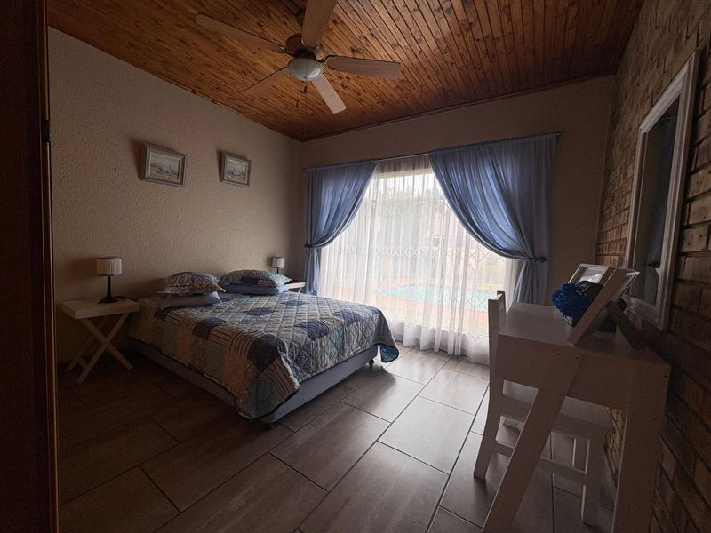 Immaculate Family Home with Exceptional Features & A Family's Dream Backyard - Photo 9