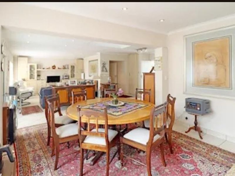 2 Bedroom simplex at the prestigious retirement complex The Manor - Photo 3