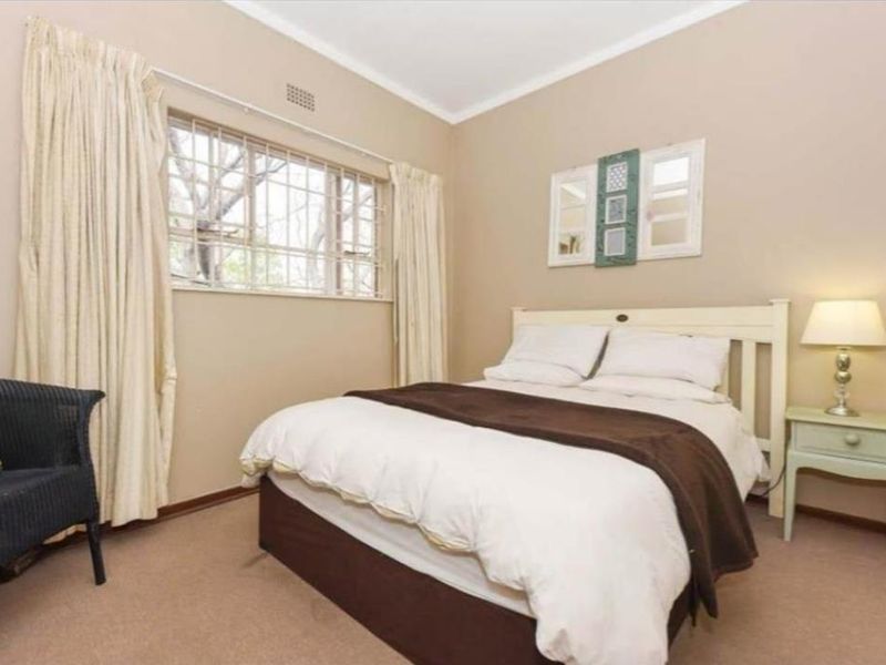 Stunning 2 bedroom In Woodmead Manor - Photo 10