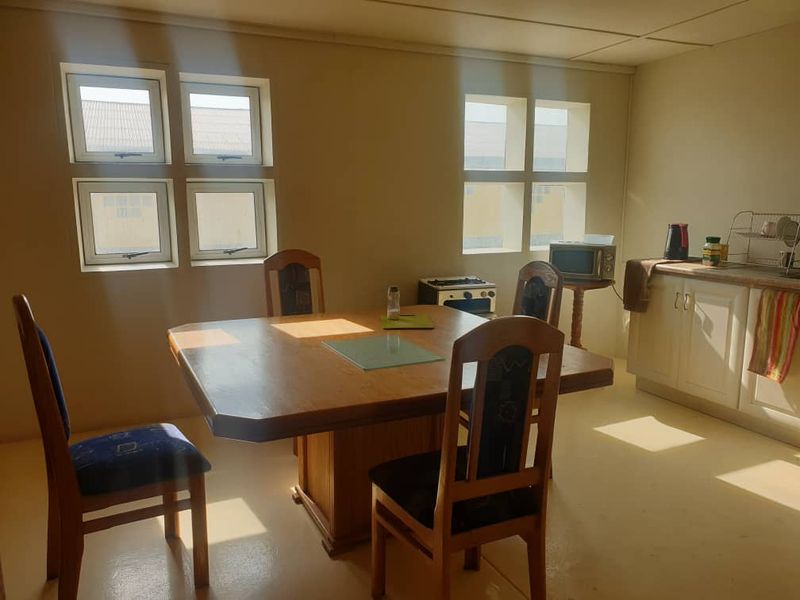 LIGHT INDUSTRIAL PROPERTY FOR SALE POR - Photo 9