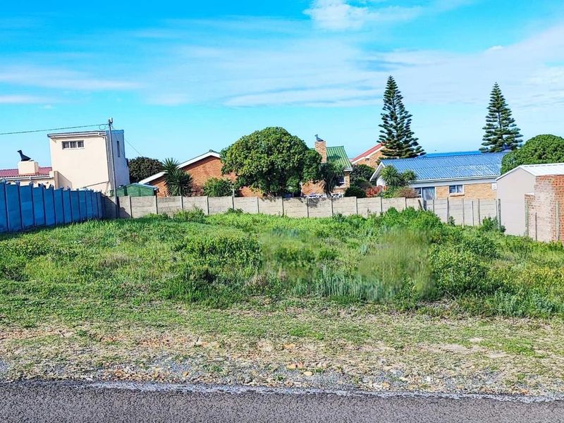 Escape to Coastal Bliss - Vacant Land in Franskraal with distant sea views! - Photo 3