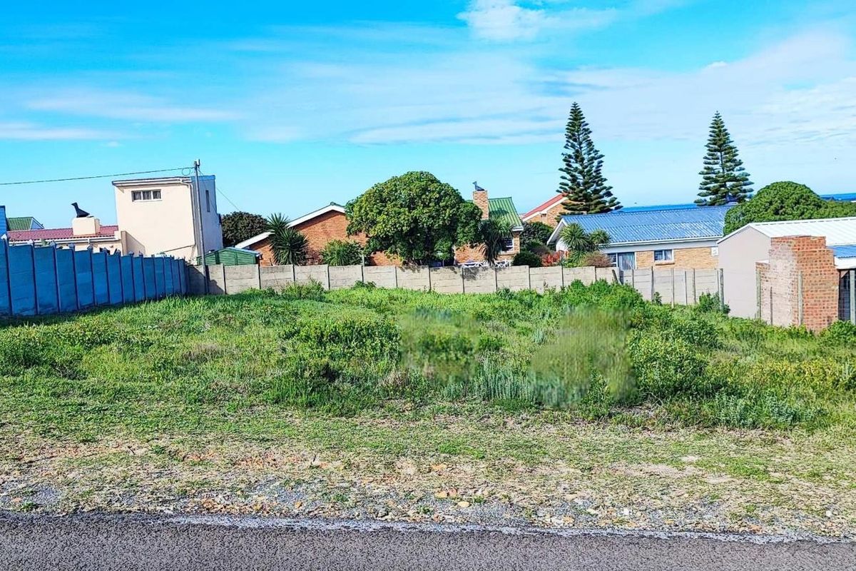 Escape to Coastal Bliss - Vacant Land in Franskraal with distant sea views! - Photo 3