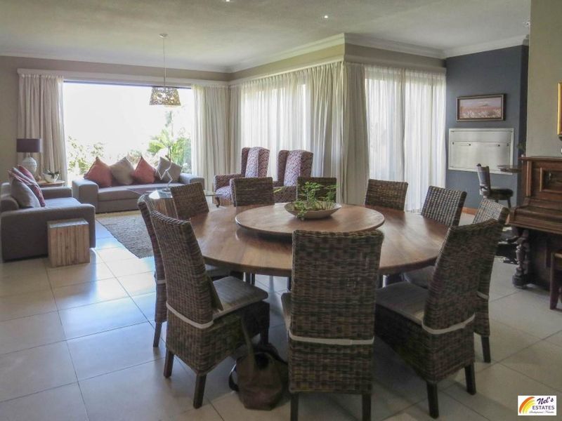 Stupendously Spacious - Photo 9