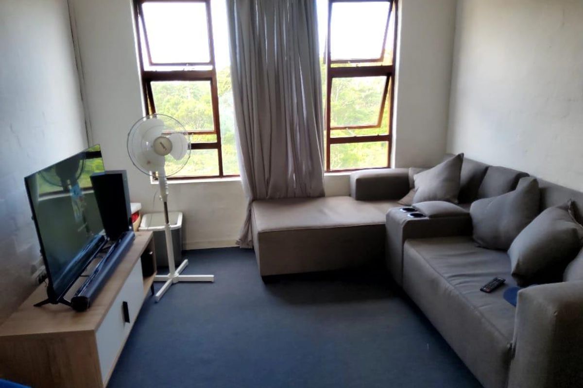 Secure & Comfortable 2-Bedroom Home For time owners, for investment - Photo 2