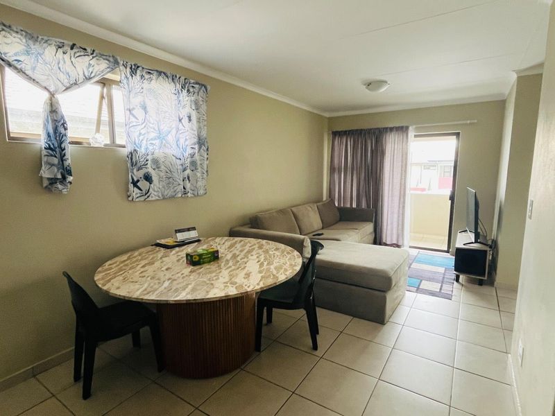 Small family or investment opportunity. - Photo 5