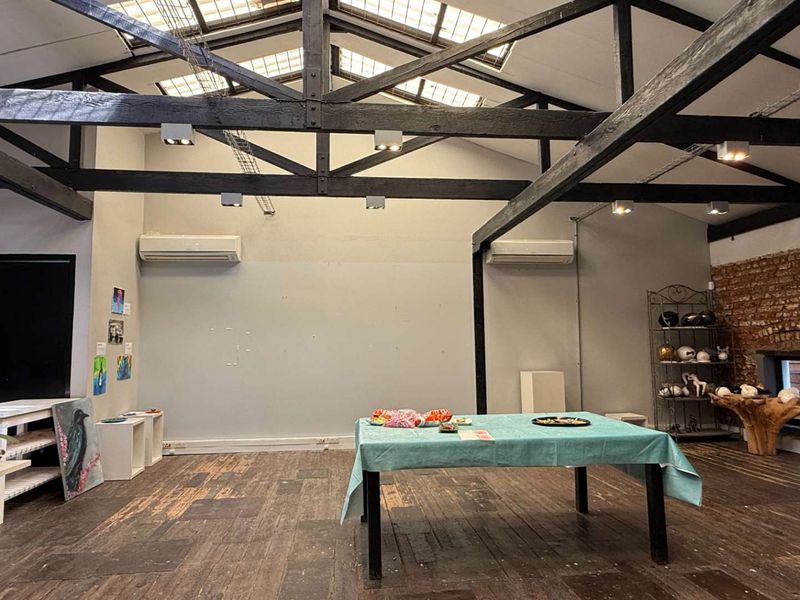 133m2 unique office to let in Dorp Street ideal for creatives - Photo 3