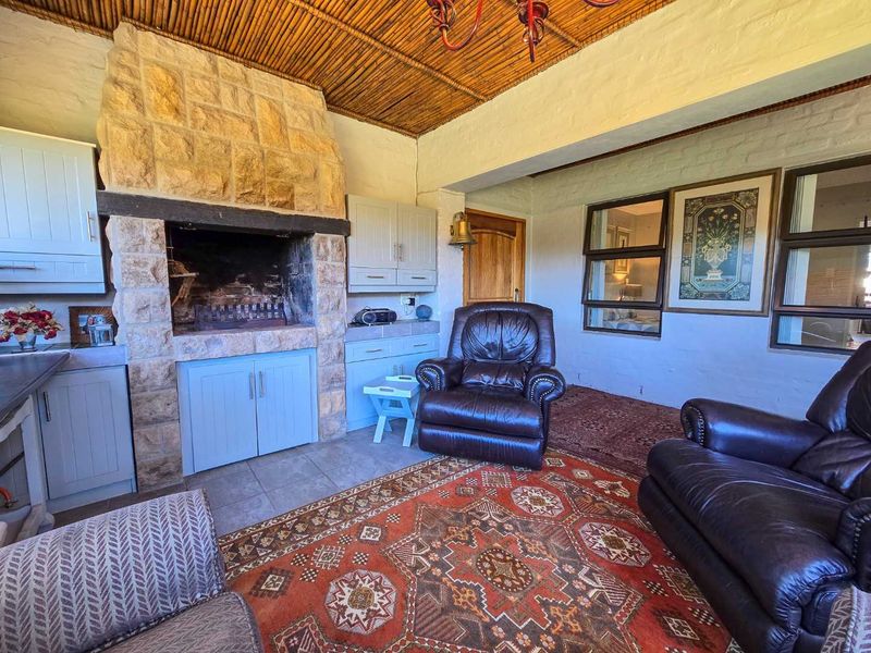 Upmarket family home for sale in Stilbaai-Wes. - Photo 4