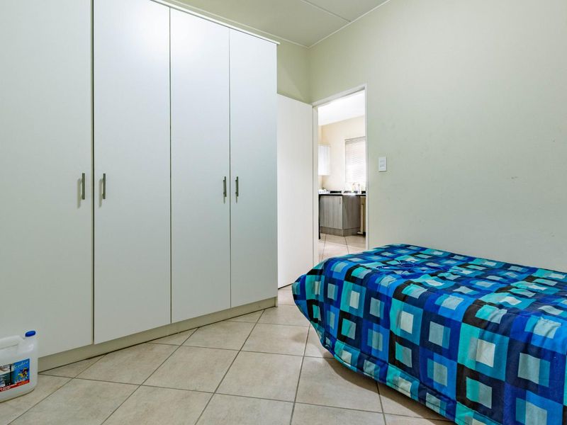 Delightful, modern ground floor apartment to rent in Brentwood Park - Photo 9