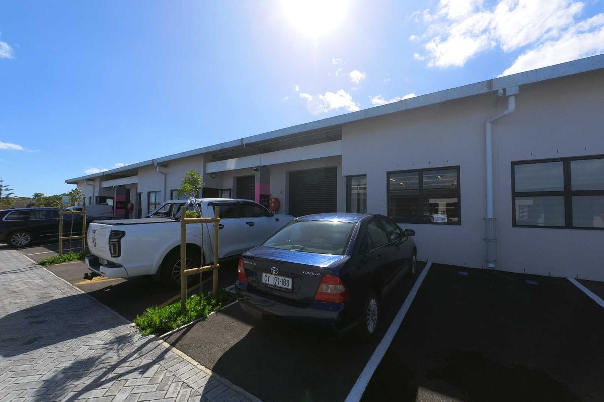 121sqm Warehouse space to let - Montague Gardens - Photo 2