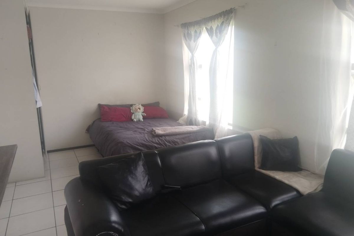 Apartment For Sale in Parkrand, Boksburg - Photo 4