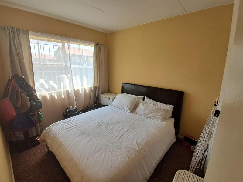 2 Bedroom Townhouse for sale!! - Photo 7