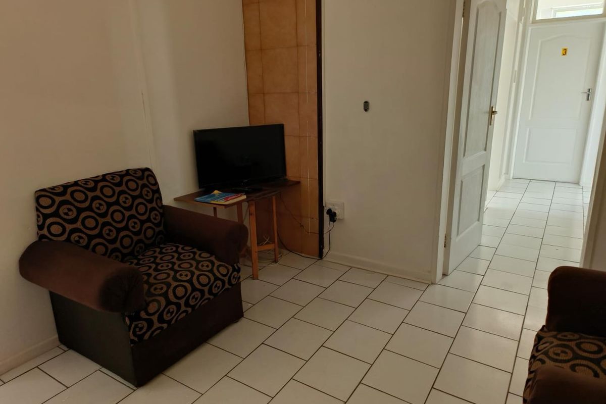 Student Accommodation - Girls Only - Photo 4