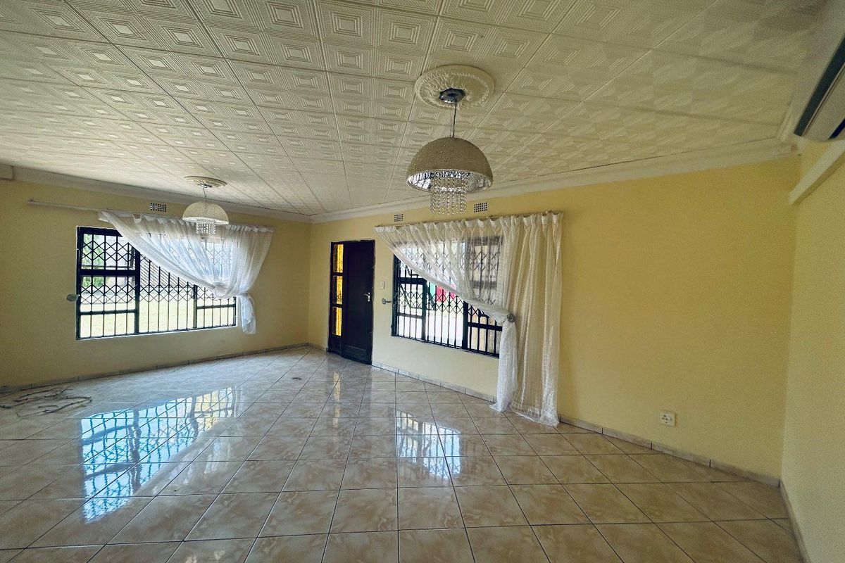 4 bedroom house for sale in vryheid - Photo 4