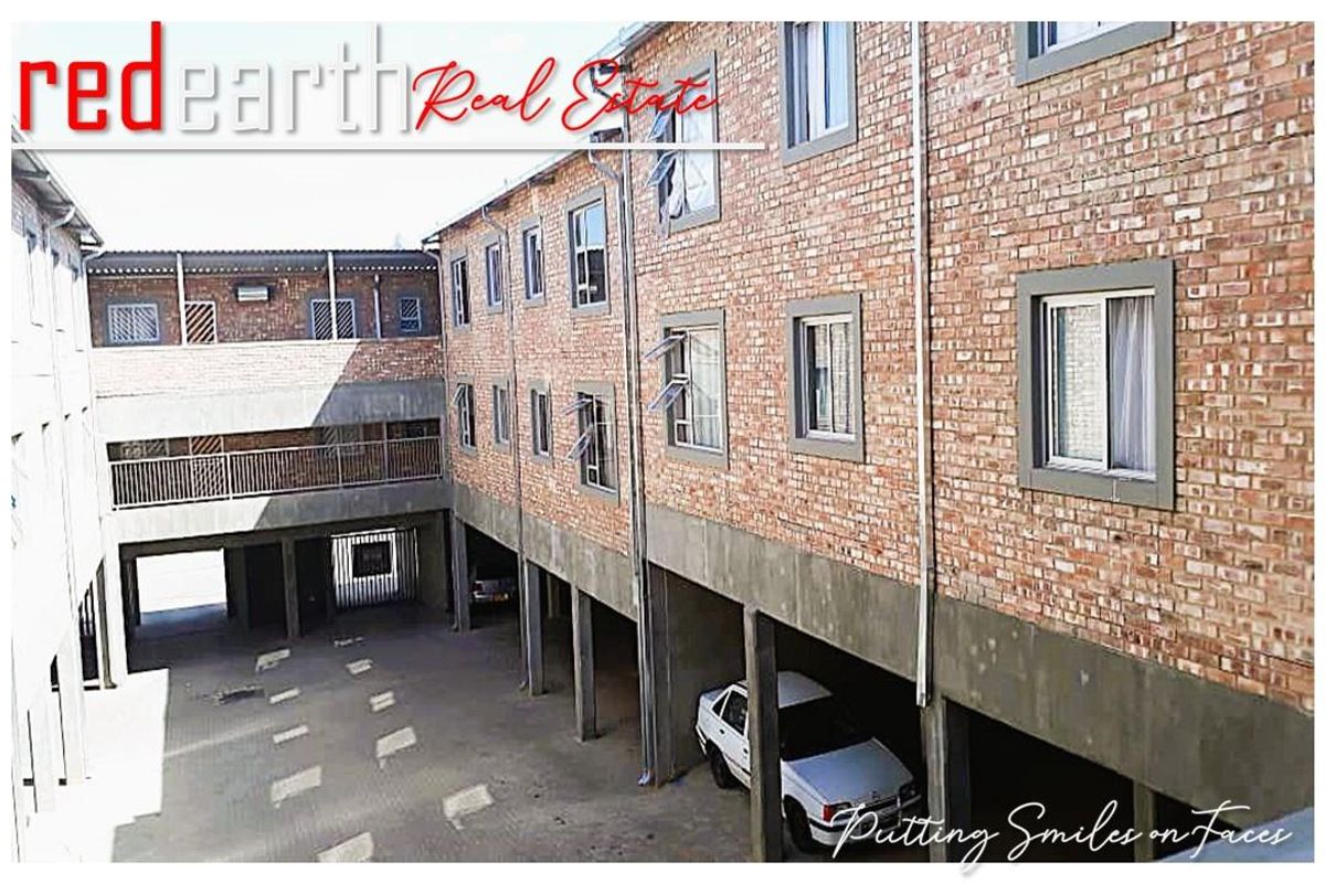 “Perfect for first-time buyers or savvy investors.” - Photo 3