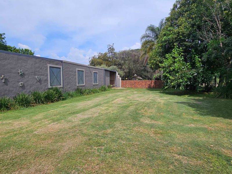 Compact, Secure, OFF THE GRID Equestrian Property - Photo 2