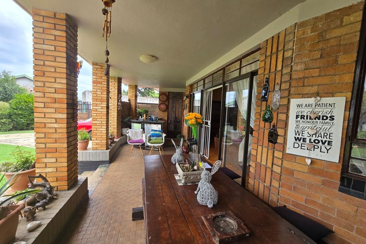 Florentia, Alberton-home with flat - Photo 2