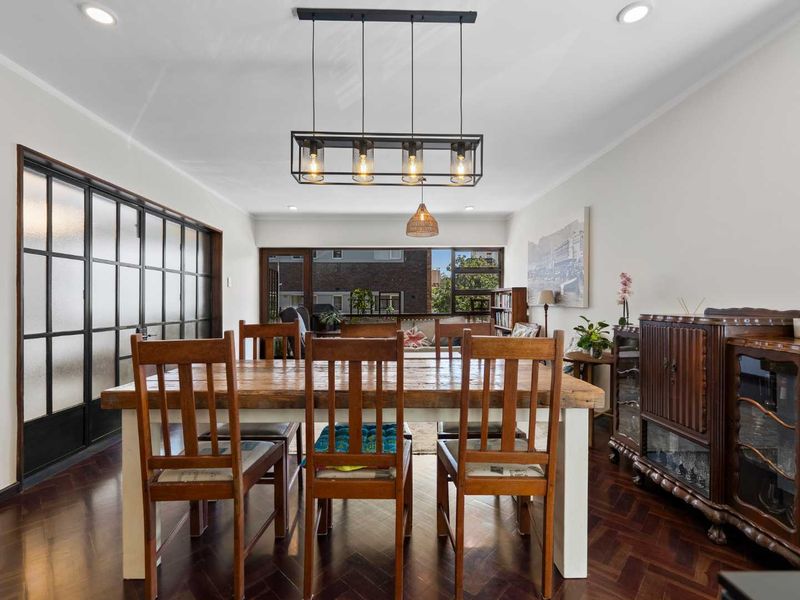 Sleek 3-Bedroom Apartment on Marais Road, Sea Point - Photo 10