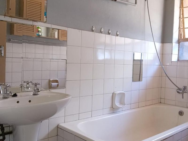 1 BEDROOM FLAT TO RENT IN PRETORIA WEST - Photo 10