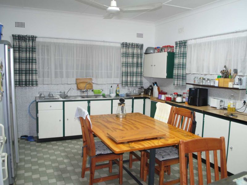 Riverfront Smallholding with Dual Dwellings, Workshop, Servants quarters & Stables - Photo 8
