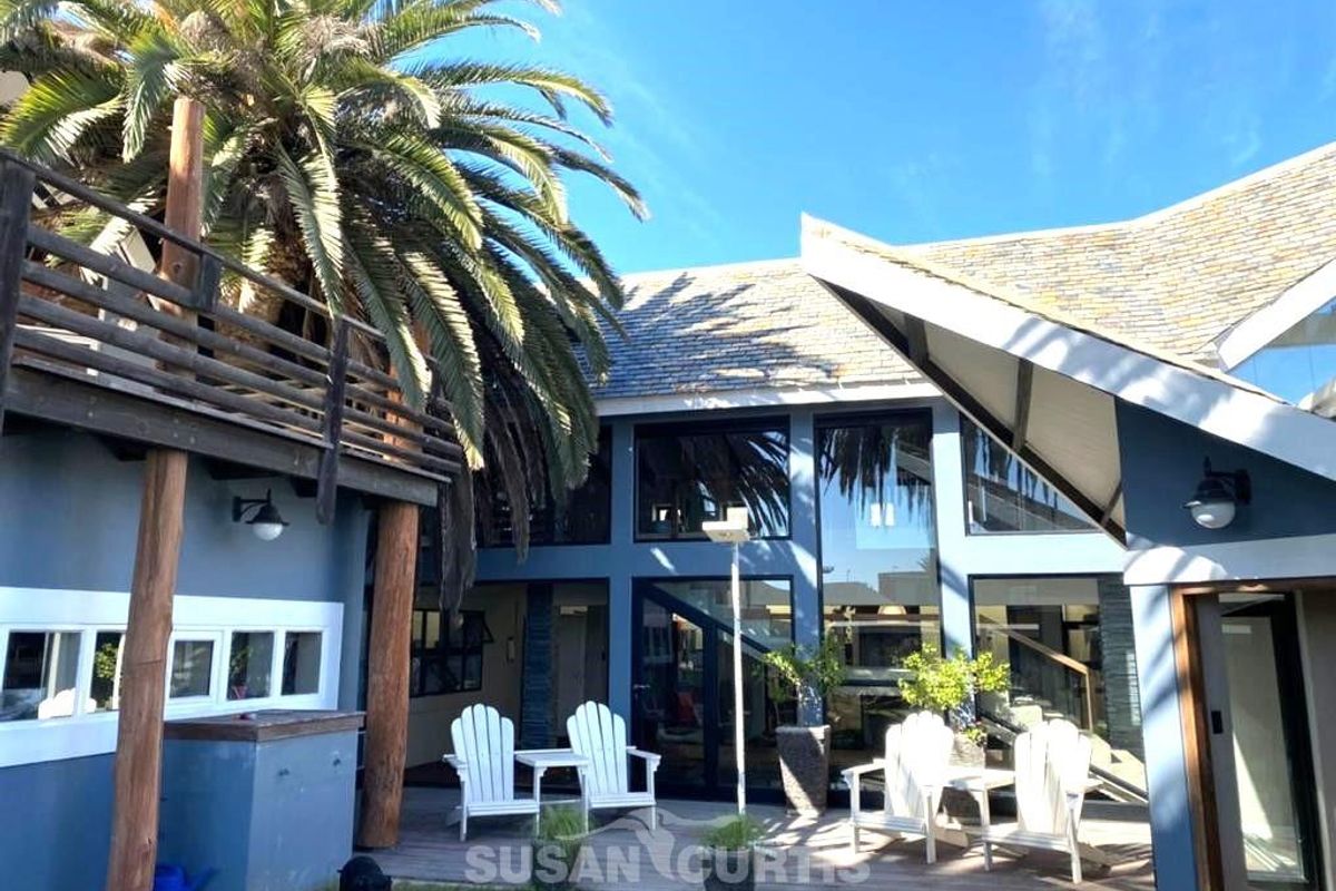 Exclusive Property - Photo 3