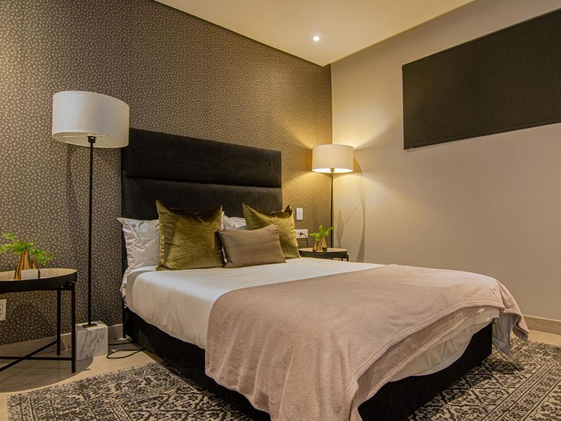 1 BEDROOM | 1 BATHROOM APARTMENT - Photo 7