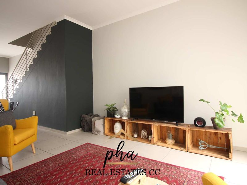 2 Bedroom Townhouse for sale on Dolphin Beach - Photo 8