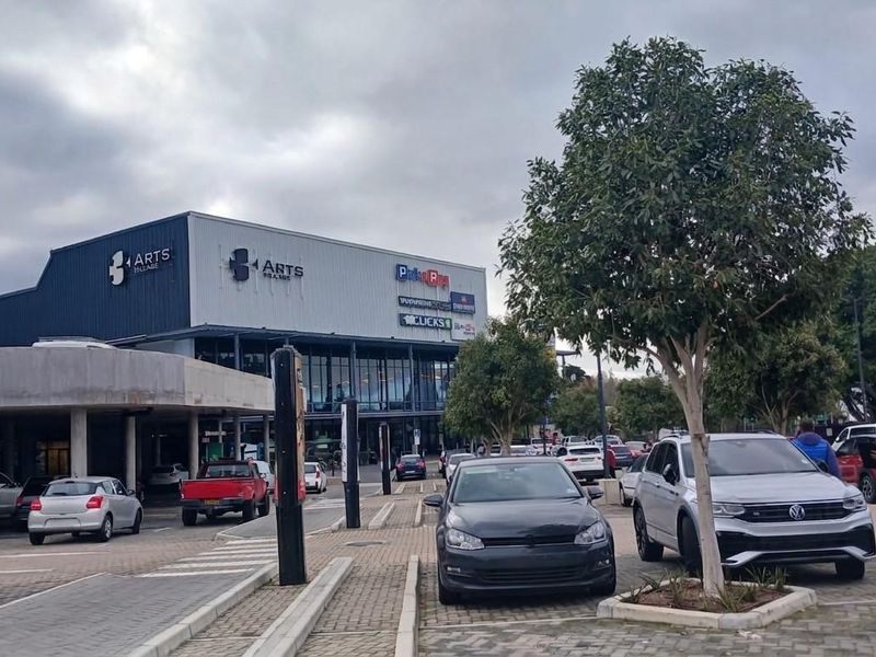 Prime 340 sqm Retail Space | 3 Arts Shopping Centre - Photo 10
