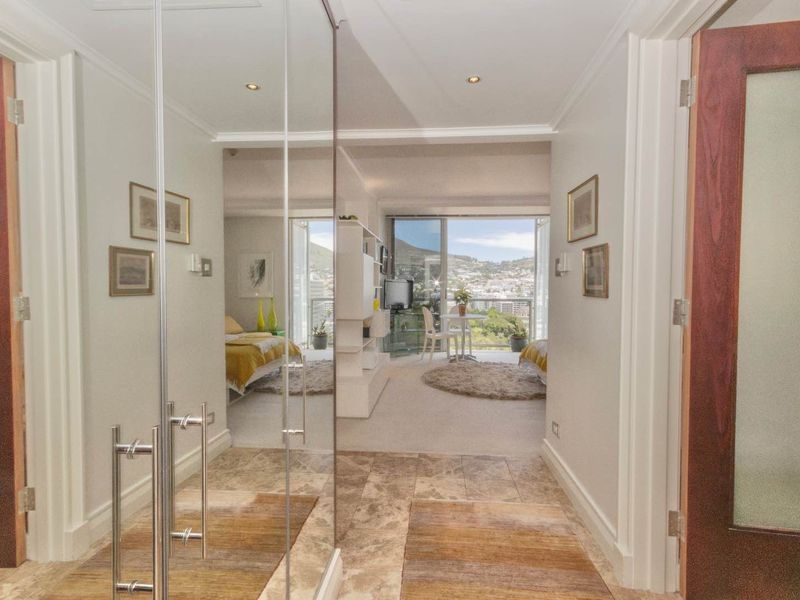 Exclusive Unit in Taj Cape Town – 15th Floor, Mountain & Garden Views - Photo 3