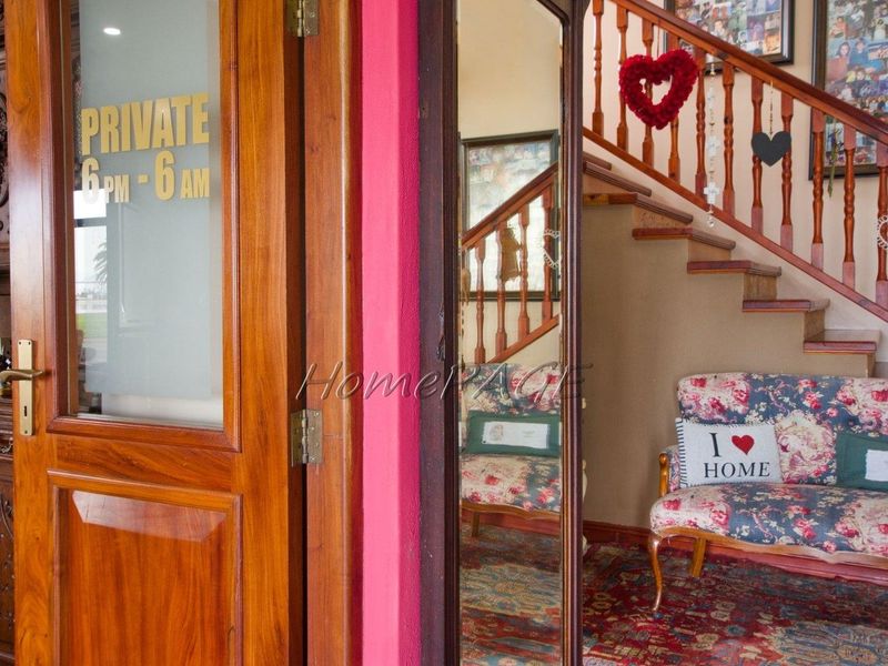 Meersig, Walvis Bay:  Upmarket LAGOON VIEW home on MILLIONAIRE's DRIVE - Photo 3