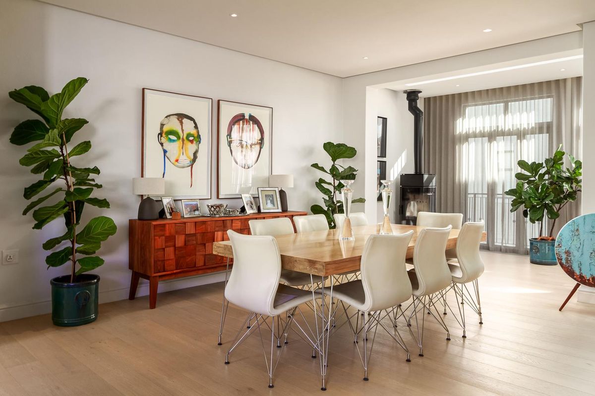 Stylish Furnished Triplex in Upper Kenilworth - Photo 3