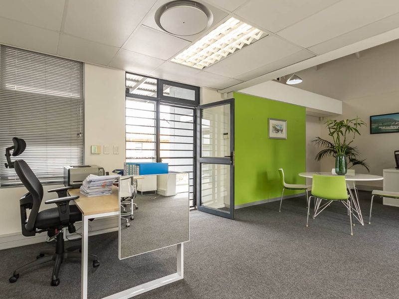 A Standout Commercial Gem in Century City - Photo 8