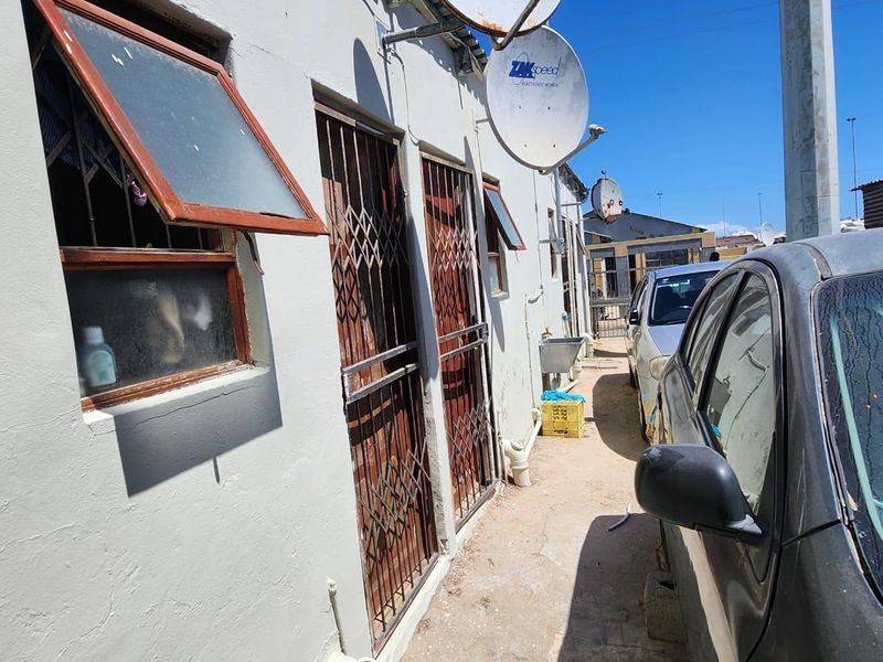 Attention Investors! 4 Flatlets for Sale in Harare - Photo 2