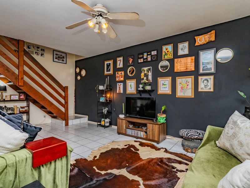 Hendra - First-Time Buyer Dream Home | 3 Bedroom Duplex in Quiet Cul-de-Sac - Photo 4